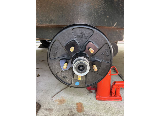 Pre-greased hub and drum kit 5x4.5 3500 lb AKHD-545-35-EZ-K front view