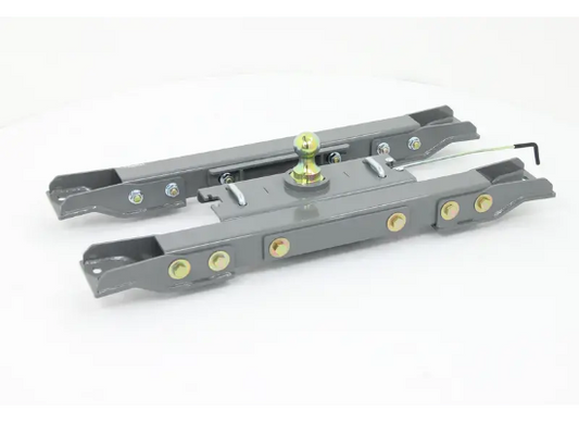 B&W Turnoverball BWGNRK1020 gooseneck hitch front view